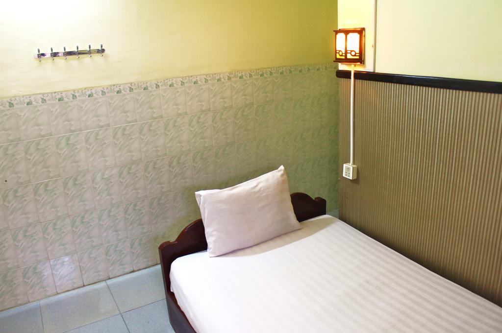 Tt Guesthouse Phnom Penh Chambre photo